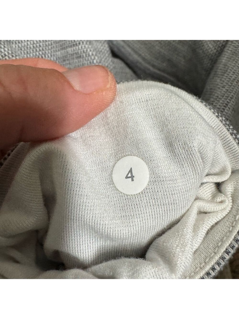 Lululemon Gray Seamless Leggings Size 4 - Picture 6 of 9